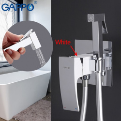 G7207-8 смеситель GAPPO с гигиенической лейкой белыйхром